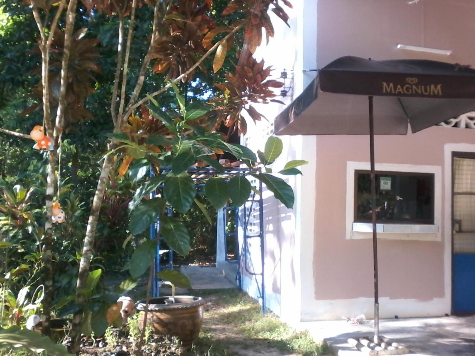 Suan Bang Bon Guest House Plai Phraya Exterior photo